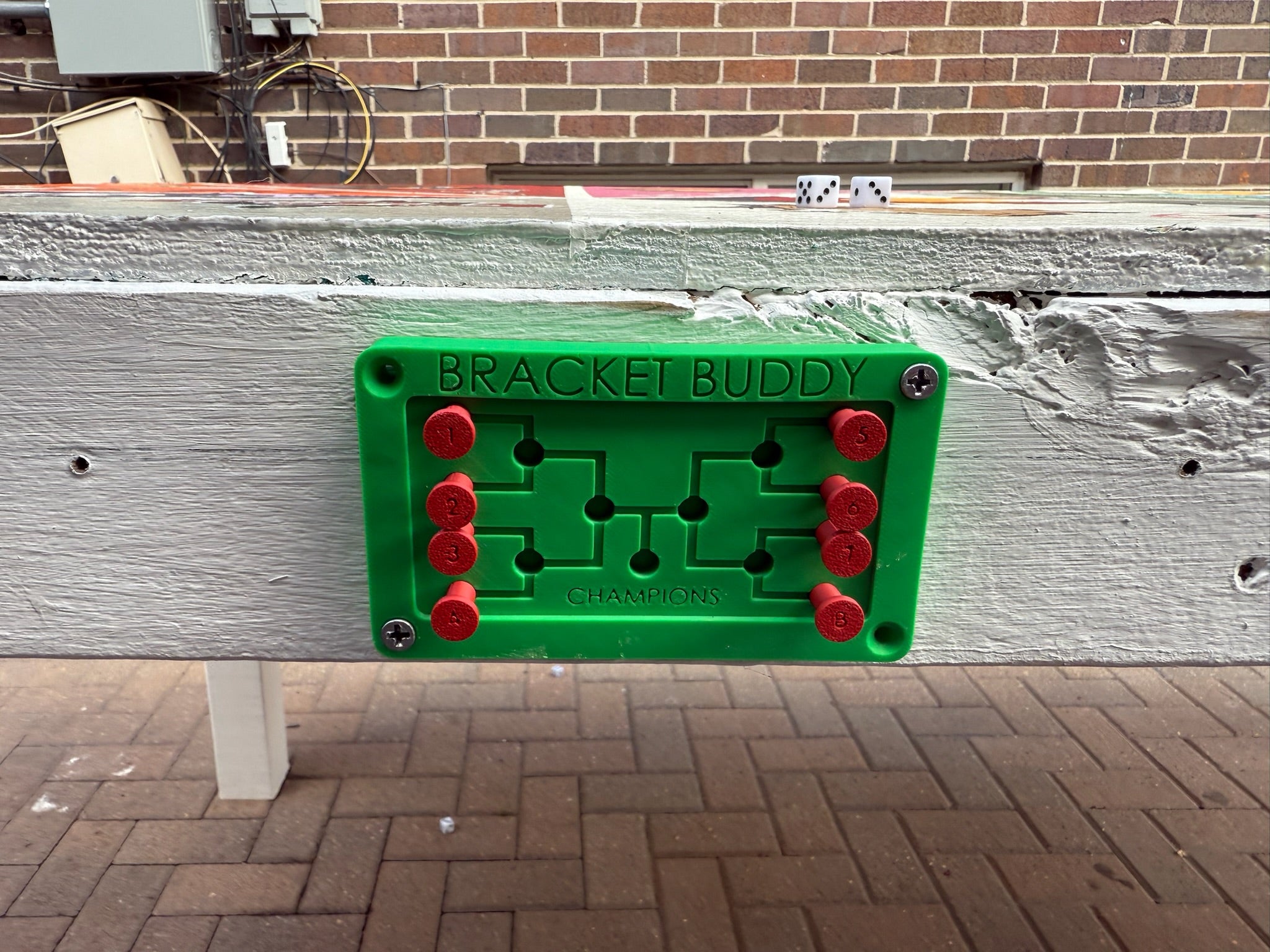 Bracket Buddy – Die Tournament Tracker for 8-Team Brackets